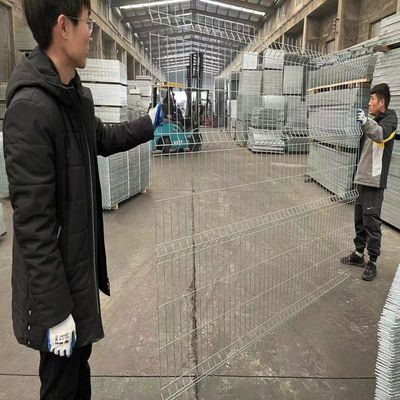 4 मिमी तार व्यास 50 X180 मिमी सीमा दीवार के लिए 3 डी घुमावदार बाड़
